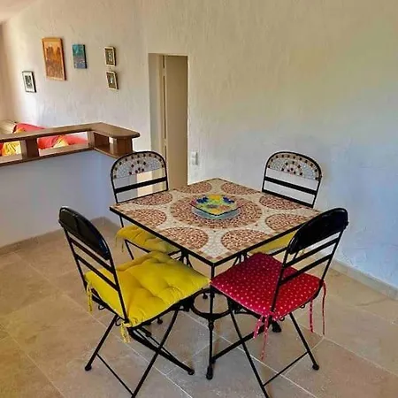 Апартаменты Petit Mas Coquet Dans L'esterel